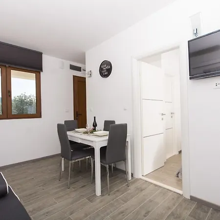 La-comfort One Bedroom With Sea View Terrace 1 Apartamento *