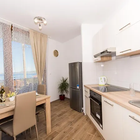 La-comfort One Bedroom With Sea View Terrace 1