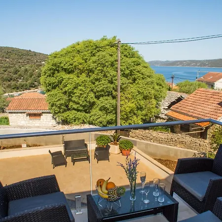La-comfort One Bedroom With Sea View Terrace 1 Appartamento *