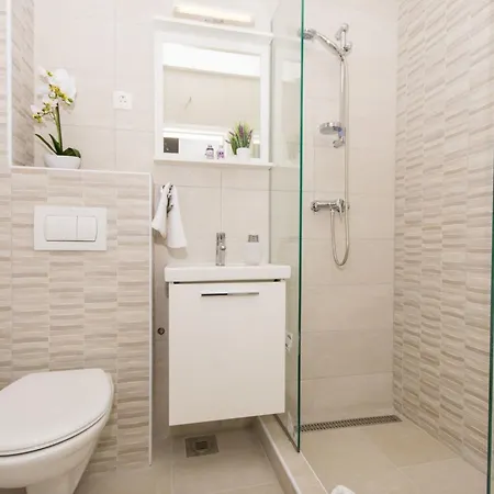 La-comfort One Bedroom With Sea View Terrace 1 * Veliki Drvenik