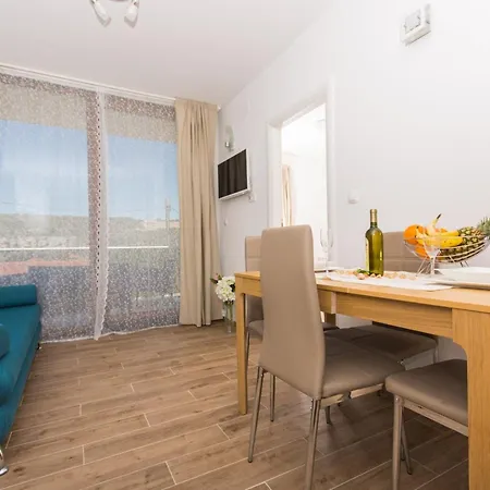 La-comfort One Bedroom With Sea View Terrace 1