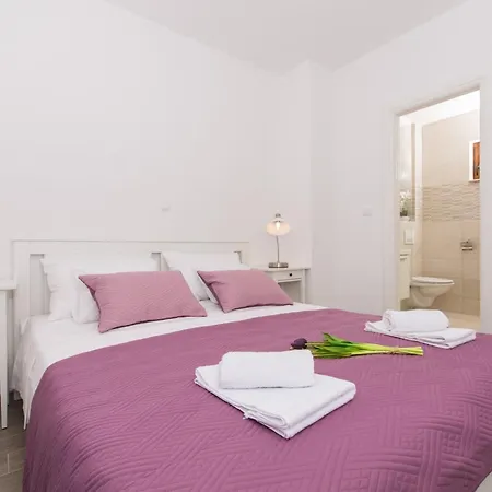 Apartamento La-comfort One Bedroom With Sea View Terrace 1
