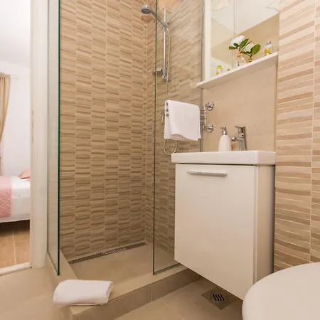 La-comfort One Bedroom With Sea View Terrace 1 Apartamento *