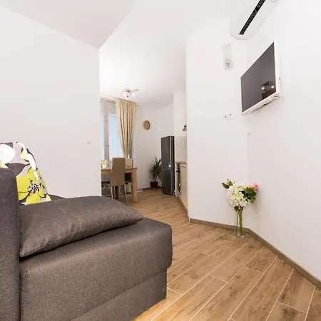 La-comfort One Bedroom With Sea View Terrace 1 Apartamento Veliki Drvenik