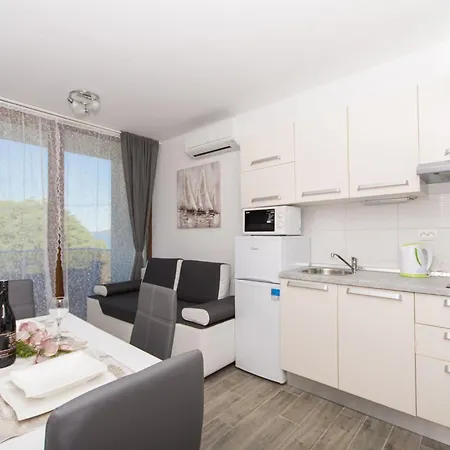 La-comfort One Bedroom With Sea View Terrace 1 Apartamento