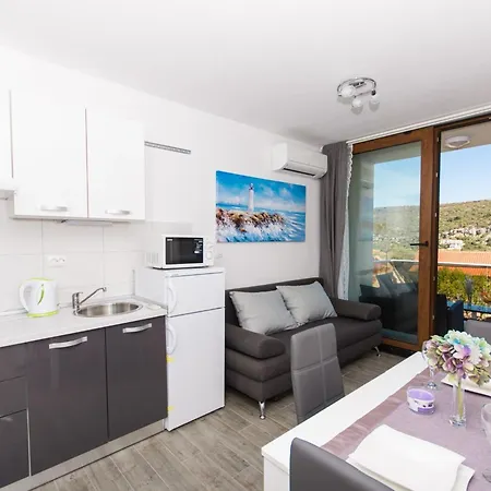Apartamento La-comfort One Bedroom With Sea View Terrace 1 *