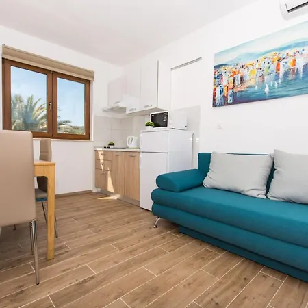 La-comfort One Bedroom With Sea View Terrace 1 *